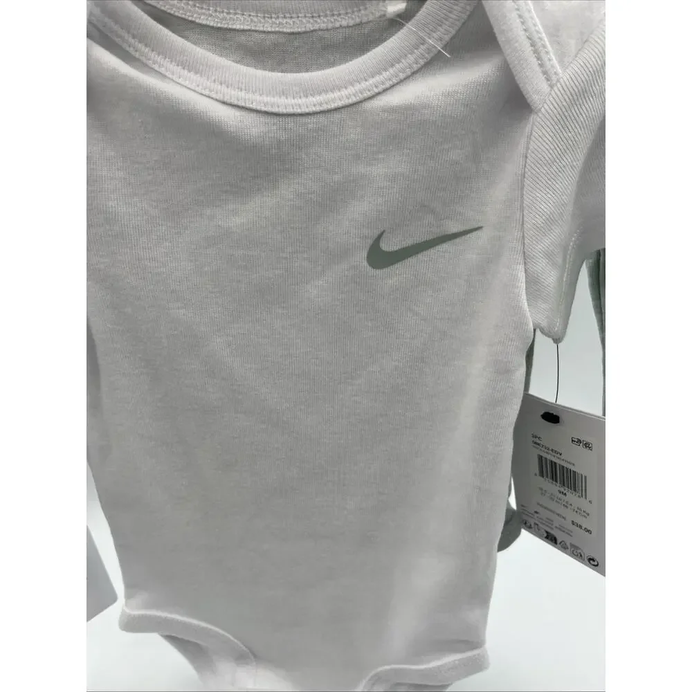 Nike Newborn 3-Piece Bodysuits and Pants Set Green/White long & Short Sleeve NWT